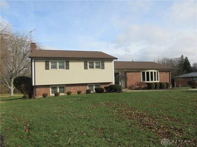 1319 Stratford Dr, Piqua, OH, 45356