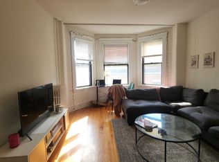 37 Joy St APT 4, Boston, MA 02114