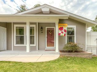 19 River Bluff Dr, Saint Peters, MO