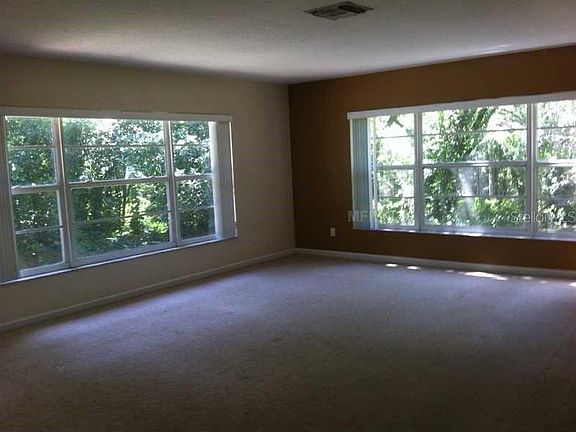 5th image of 1205 Lakewood Dr