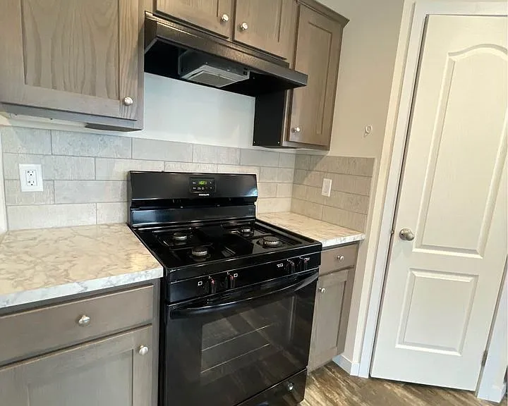 Oakridge Estates — Photo 25