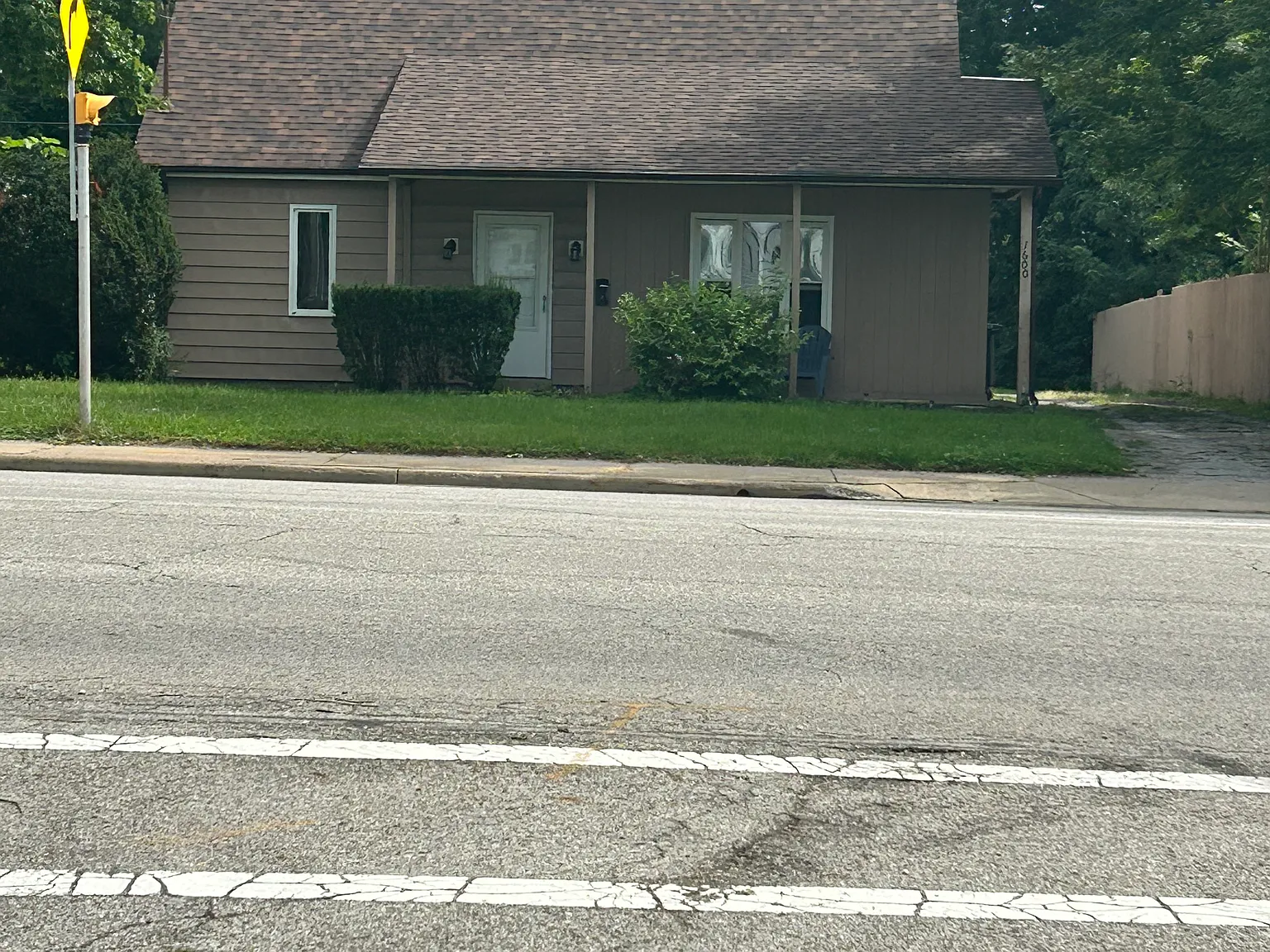 1600 Elm Rd NE — Photo 1