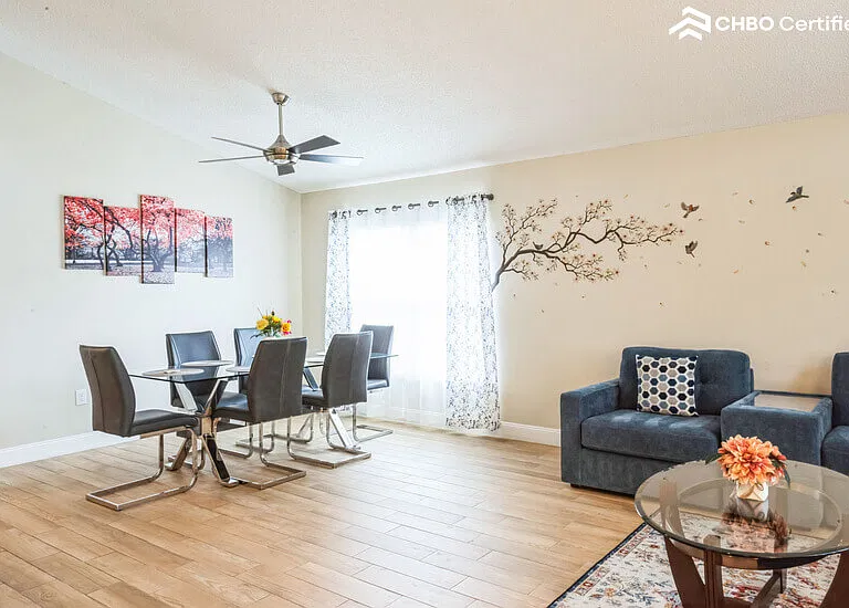 417 Casterton Cir — Photo 6