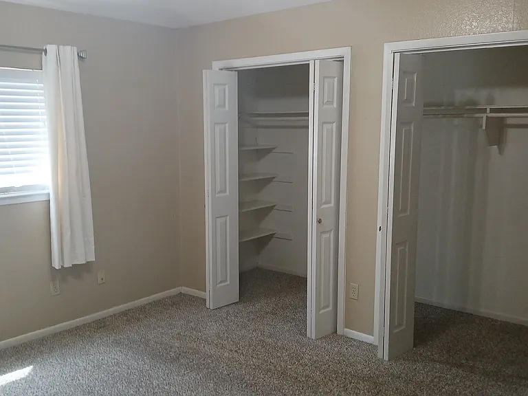 5101 Middlecoff Rd — Photo 19