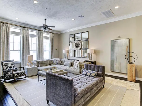 1217 Hobbs Reach Ln, Houston, TX 77008