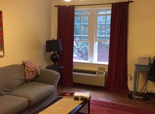 715 S Washington St APT B33, Alexandria, VA 22314