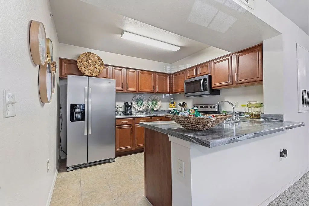 Nickel Creek Apts — Photo 2