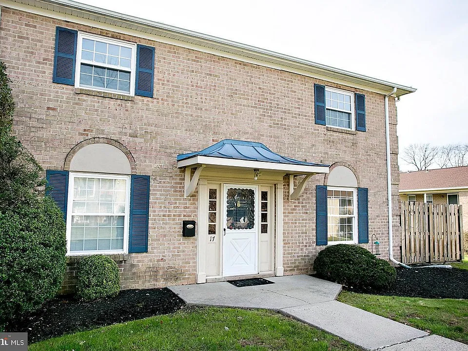17 Donovan Ct