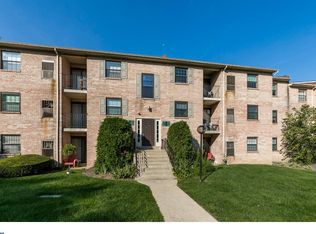 2313 Pond View Dr, West Chester, PA 19382