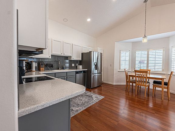 4th image of 14301 S Elsbrook Cir
