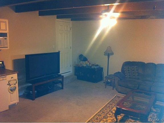 4th image of 839 N Jasmine Ave
