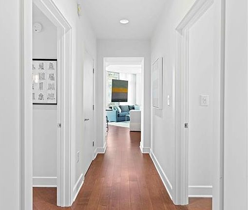 5th image of 222 12th St NE Unit 1503