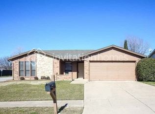 6401 Highview Ter, Watauga, TX 76148