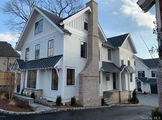 23 Woodland Dr, Rye Brook, NY 10573