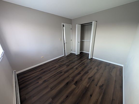 4th image of 1445 Abbott Dr APT 2E