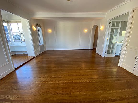 5th image of 1450 Greenwich St APT 303