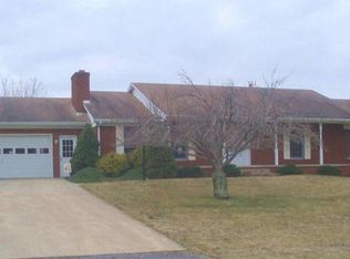 43 Venus Dr, Waynesboro, VA 22980