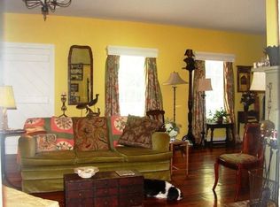 431 Cross St, Petersburg, VA 23803