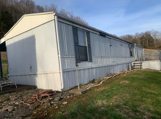 6360 Mud Camp Rd, Burkesville, KY 42717