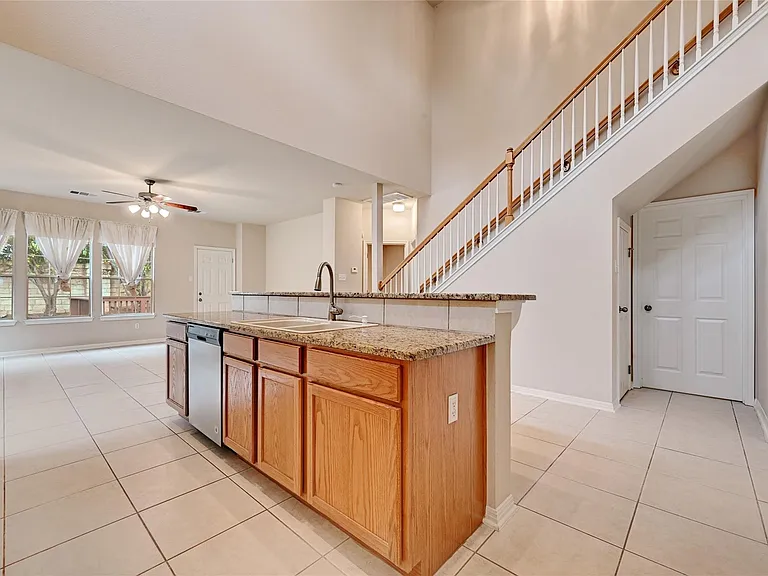411 W Saint Elmo Rd #34 — Photo 11