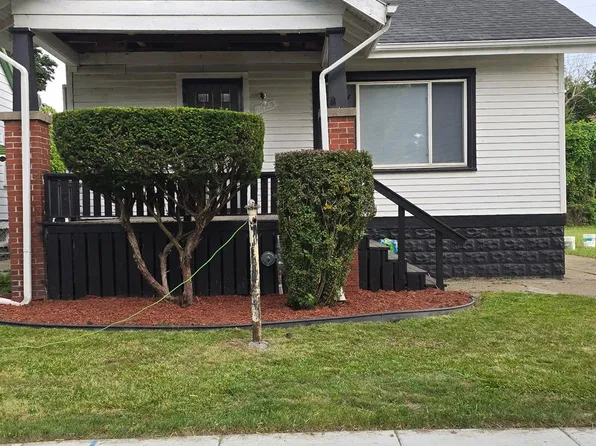 10123 Crocuslawn St, Detroit, MI 48204