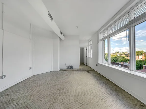 The Diamond Hill Lofts