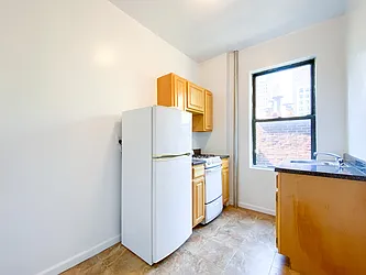 Rented by City Connections Realty