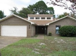 3186 Wood Valley Rd, Panama City, FL 32405
