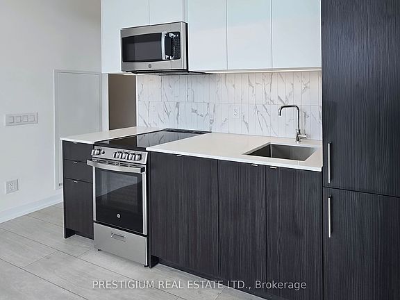 5th image of 500 Dupont St #208