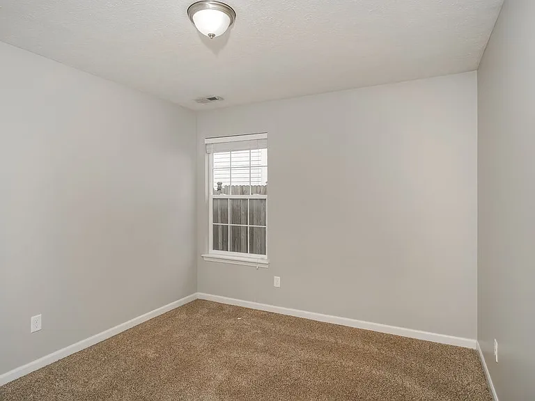 5654 Fair Ridge Pl — Photo 14