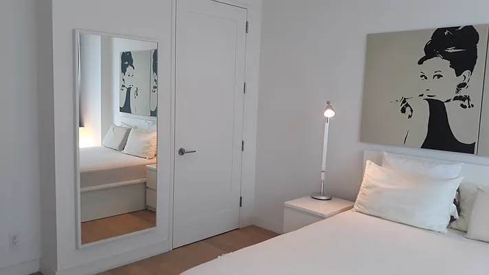 Rented by Corcoran | media 18