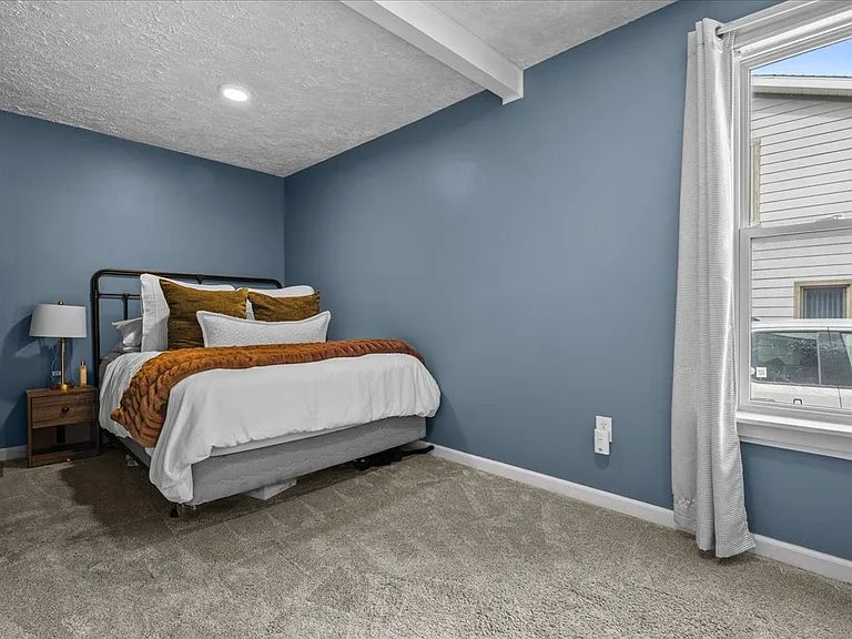 515 Hope St — Photo 12