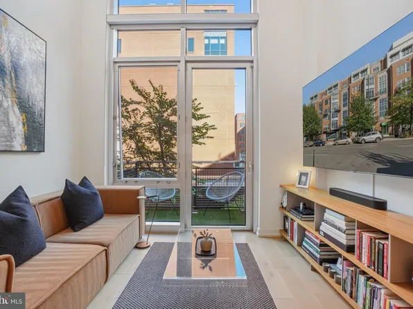 1515 15th St NW APT 206, Washington, DC 20005