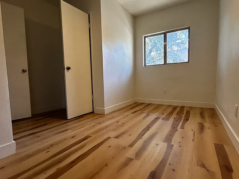 5525 Vida Ave — Photo 5