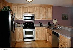 4th image of 20012 Oak River Dr