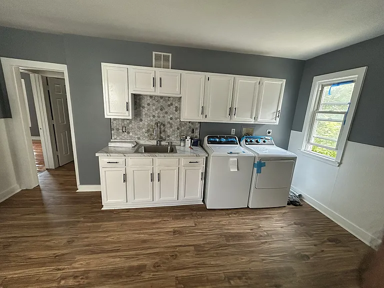 37-39 Wilmont St #2 — Photo 1
