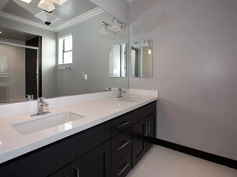 10270 Almayo Ave — Photo 19
