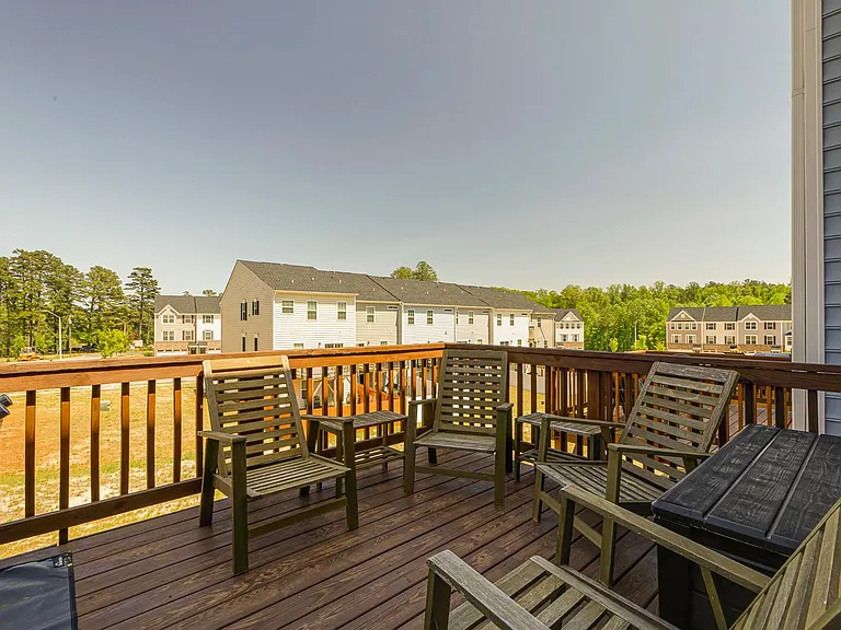 241 Misty Pike Dr — Photo 46