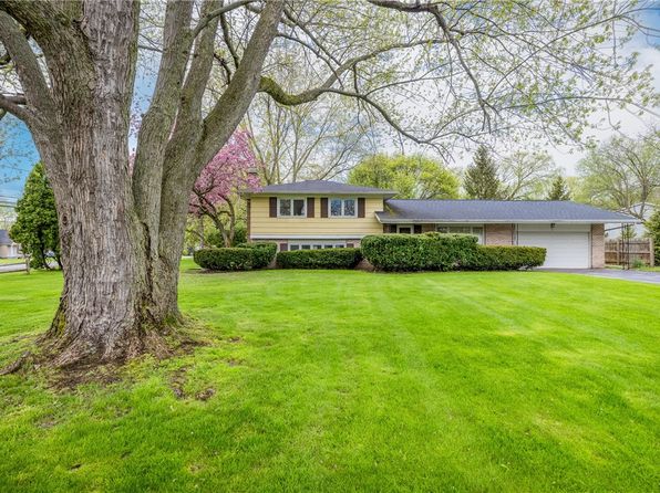 1 Gateway Rd, Rochester, NY 14624