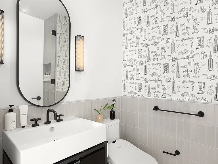 11 Hoyt St #45H — Photo 12