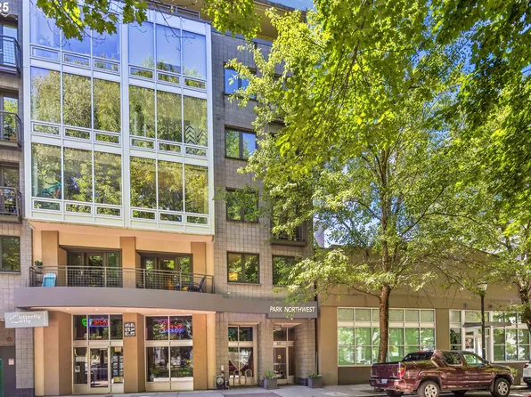 327 NW Park Ave APT 4A, Portland, OR 97209
