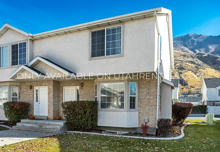 1346 S 1440 E — Photo 2