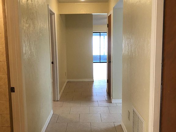 Hallway coming in from the front door.