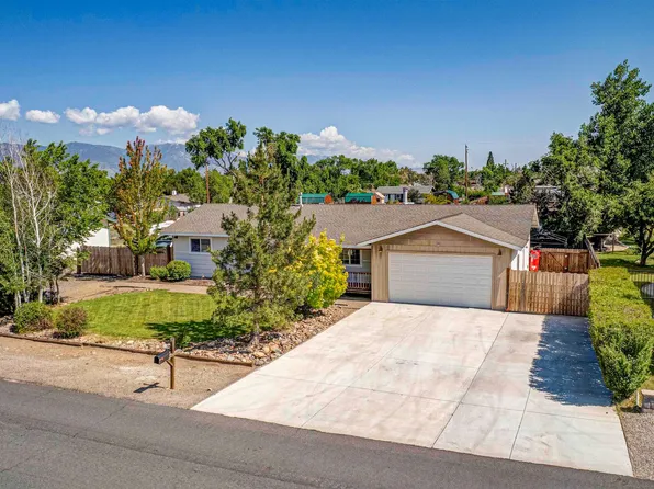 1426 Langley Dr, Gardnerville, NV 89460