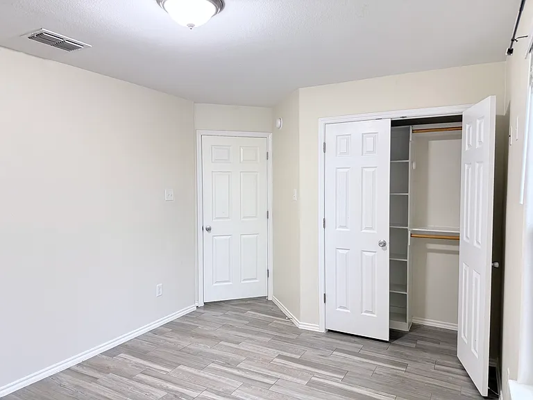 5407 Simbrah Dr — Photo 12