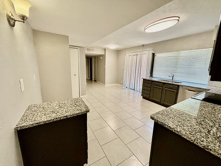 3255 Weather Vane Ln — Photo 12