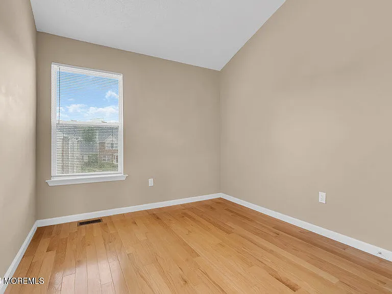 87 Richmond Ct S #93 — Photo 13