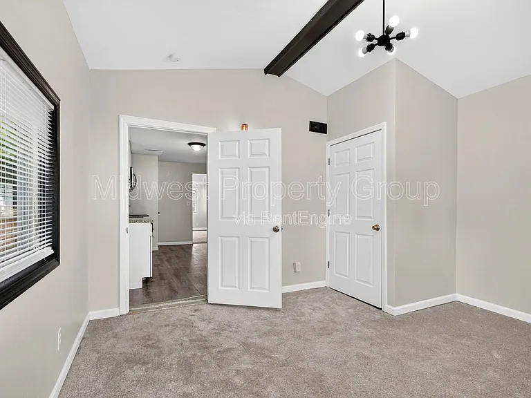 3610 Manhattan Ave — Photo 11