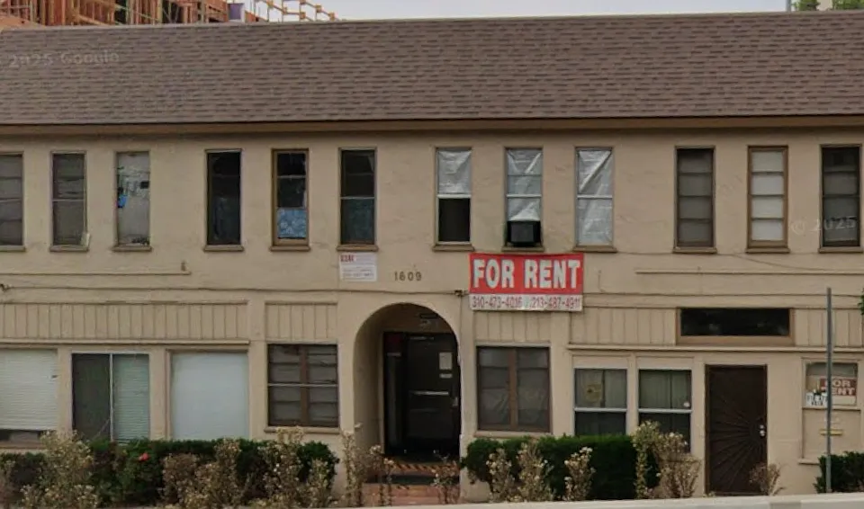 1609 Beloit Apartments