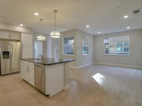 1140 Karby Ter Unit 202, Sunnyvale, CA 94089